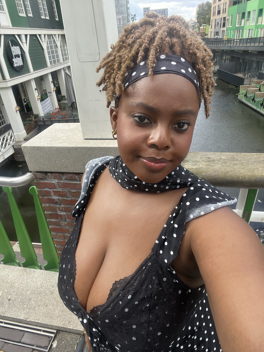 dareshonibare's tweet photo. Amsterdam, Netherlands. https://t.co/K2nGTxo1Ts