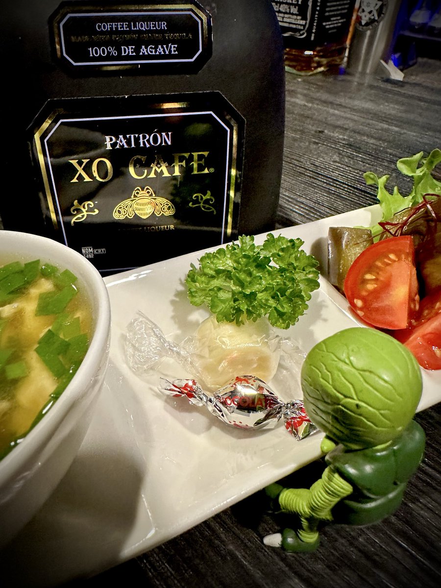 MAGENDO_JAPAN's tweet photo. 2026年9月1日(火)🌙
今夜も19時OPEN🦇
本日のサービスは「茄子の揚げ浸し」🍆
「投稿見たよ！」で5人分くらい限定サービス😊
チャージ500円、ドリンク890円〜🍸
会津の夜にちょっとだけ非日常を。 https://t.co/DOAYZS3wx4