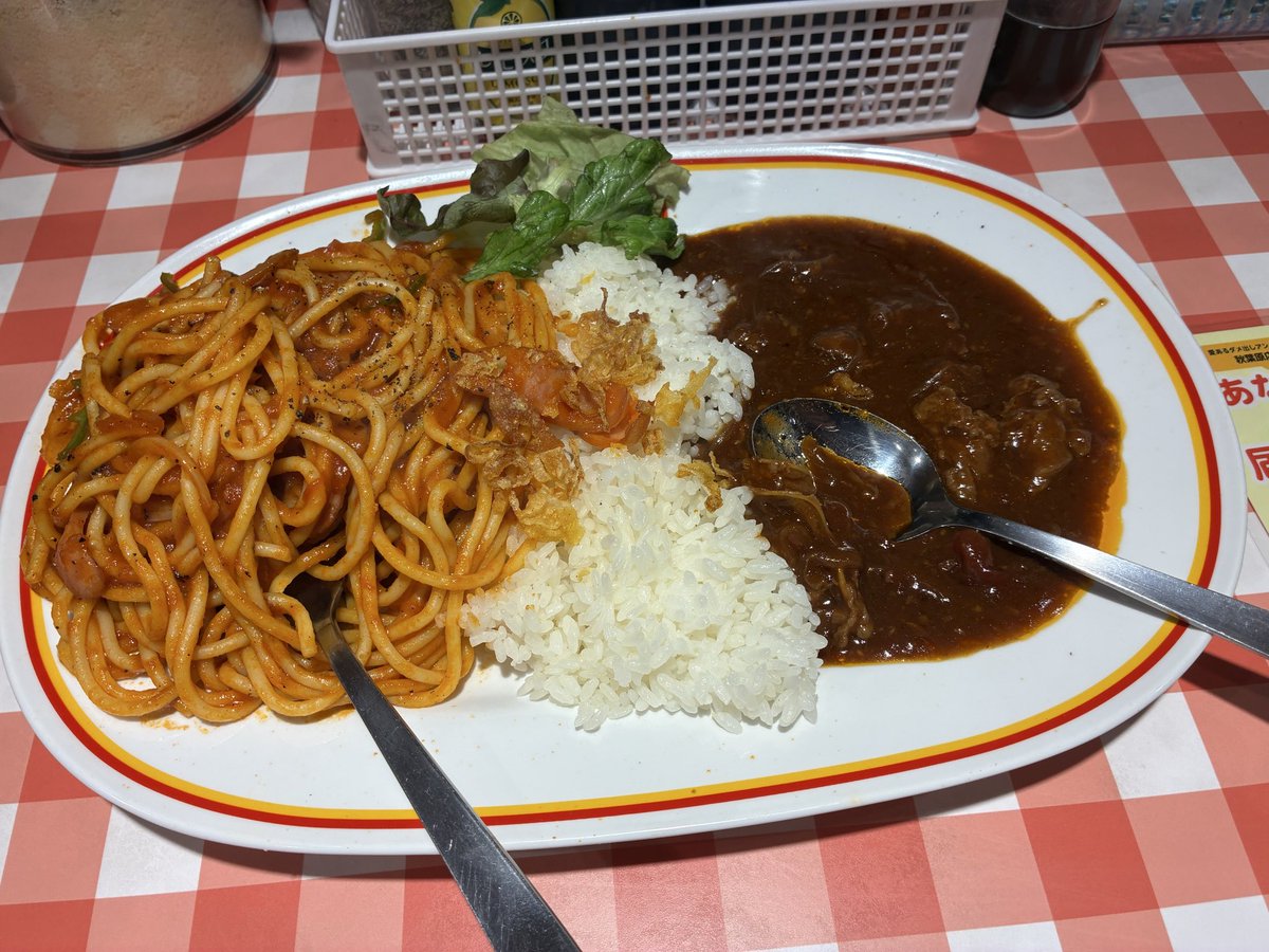 UnknownExtriker's tweet photo. @yumemizaka_kin 飯...パンチョ(ナポリタン)か！w https://t.co/bWskltiJ87