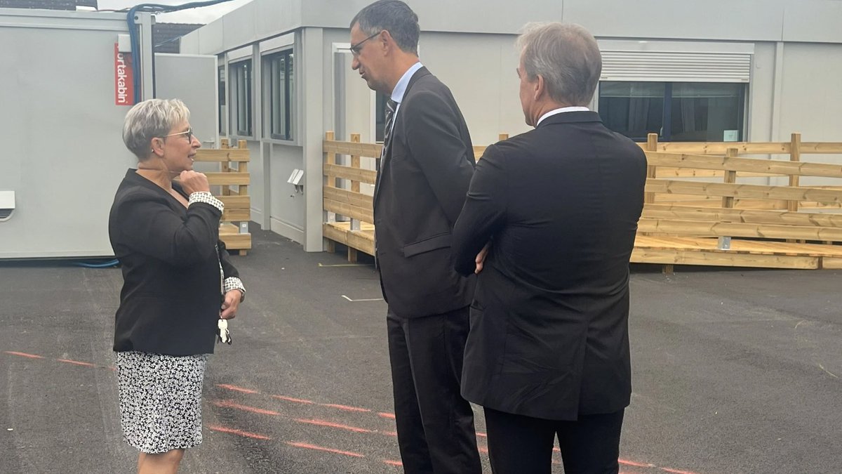 Image de Préfecture de la région Hauts-de-France et du Nord - #Education #RentréeScolaire

🎒 À Vieux-Condé, les élèves de l’école Marcel Caby ont fait leur rentr