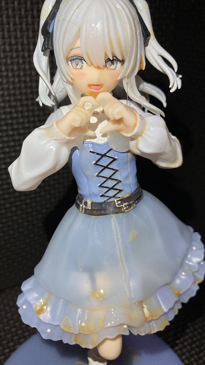 V_Hnano's tweet photo. trちゃん無洗浄　15発目くらい？
お手手🫶オナホめがけて射精きもちよすぎかもです💕
#フィギュアぶっかけ
#無洗浄フィギュア https://t.co/GAsCUFXtqr