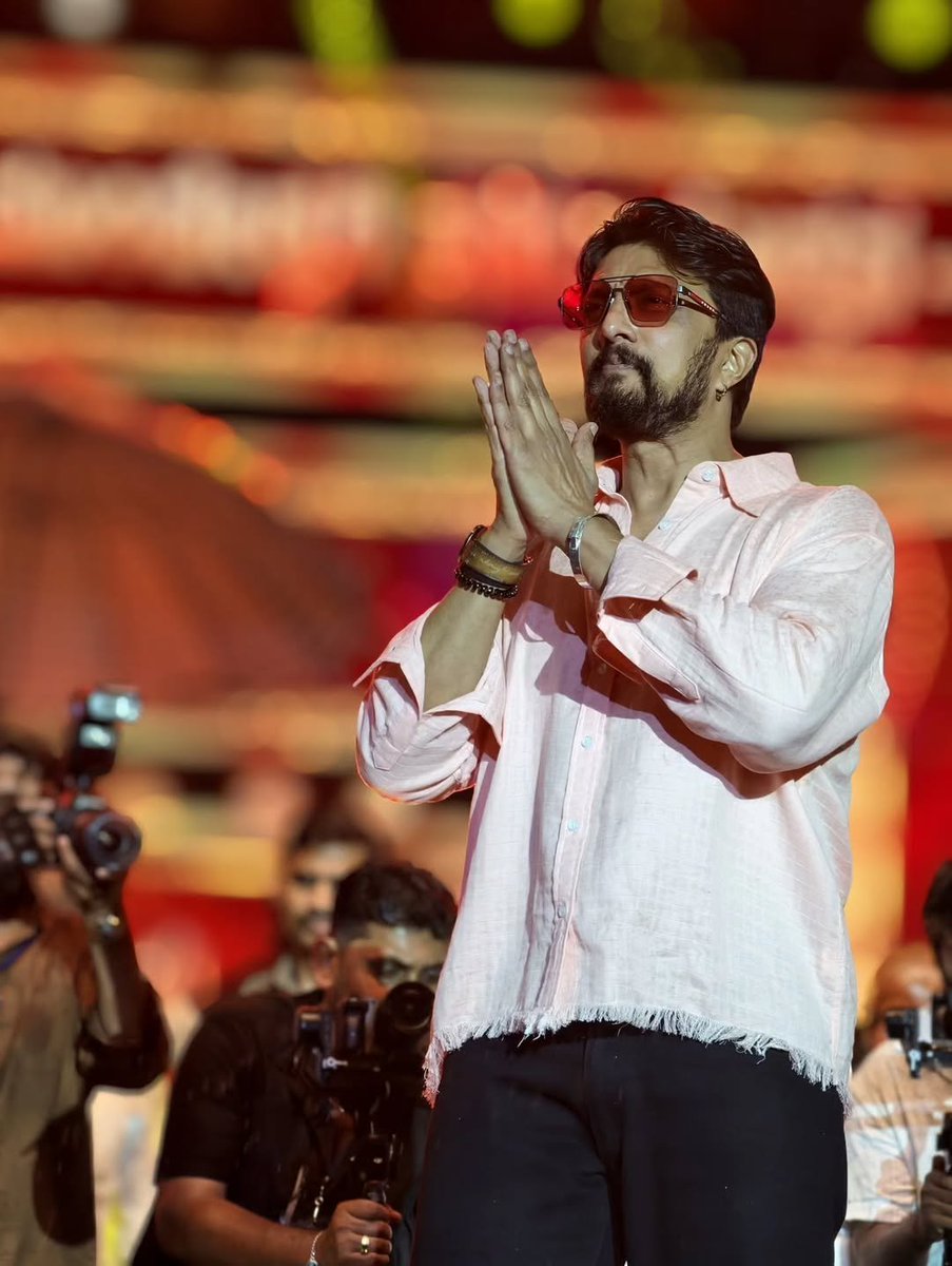 SrujwalBOSS's tweet photo. hpy bday anna 😍 😍 😍 KICHCHA lv u frvr , 🤗 
#kichchasudeepa anna...
#HBDKicchaSudeep https://t.co/K6oS9jBPg8