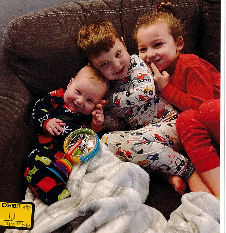 LifeNewsHQ's tweet photo. The Lindsay Clancy jury can't reach a unanimous decision. 

Why is it so hard for jurors to understand that Clancy planned and murdered her three children? 

These kids deserve justice. https://t.co/OvIrrvgSaY