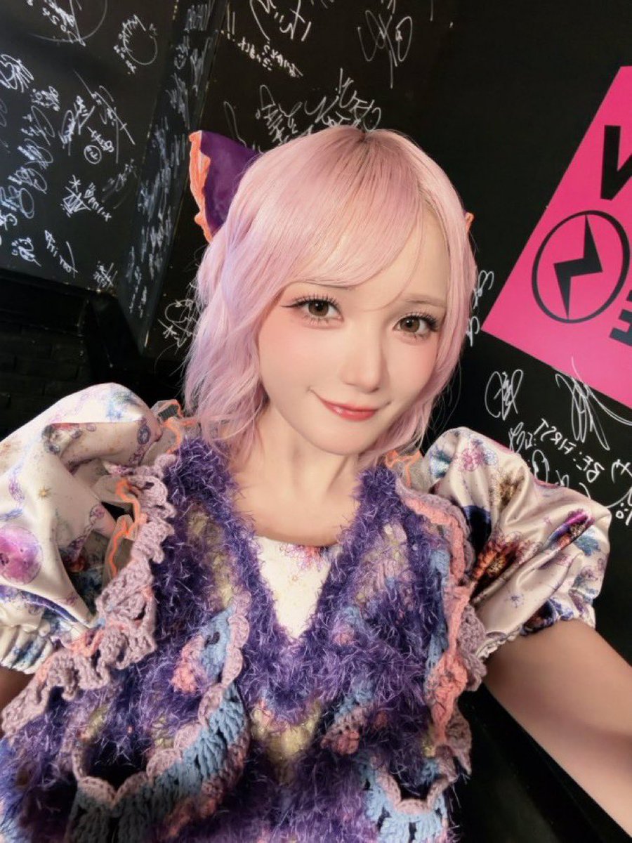 Kumaabc3256's tweet photo. ←ピングー　　ピンク→ https://t.co/pZNvO3vvuL