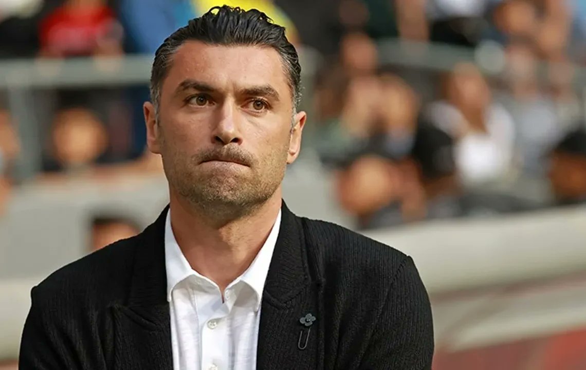 magazinvip's tweet photo. Trabzonspor’un teknik direktör olarak düşündüğü Burak Yılmaz, mevcut TFF yönetimi ve Merkez Hakem Kurulu (MHK) nedeniyle gelen teklifi geri çevirdi.

Burak Yılmaz’ın bu şartlarda görevi kabul etmek istemediği öğrenildi.

#Trabzonspor #BurakYılmaz #TFF #MHK #Spor #Futbol

🌐 https://t.co/eKcVQtUM5h
🌐 https://t.co/d9Do4rD0Xv
🌐 https://t.co/2AE3FS4qrr
🌐 https://t.co/avbtgzZxWU
🌐 https://t.co/cVBI71G8jl