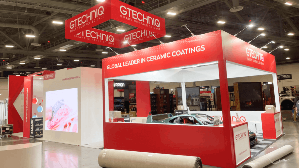 CircleExhibit's tweet photo. GTECHNIQ SEMA 2023 Automotive Coatings Booth

A bold automotive booth with vehicle display, ceramic coating branding, overhead signage, and open product zones built for quick show-floor conversations.

#SEMA2023 #AutomotiveBooth #TradeShowBooth https://t.co/b4IVGaSy91