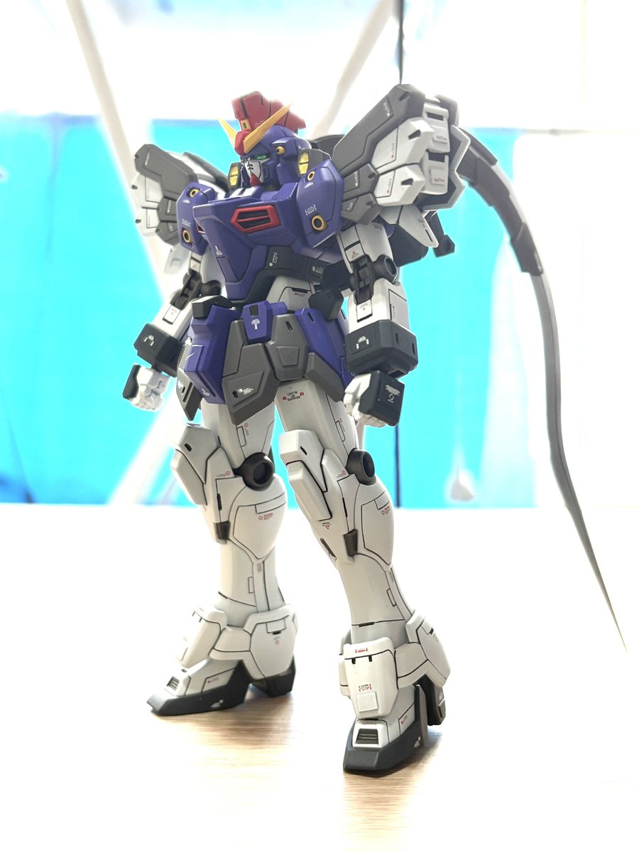 gunpla_c's tweet photo. #9月になったのでフォロワーさんに自己紹介しようぜ

只今ウイング系HG製作中。
写真が全然撮れてない…… https://t.co/l3Fg46ZHnh