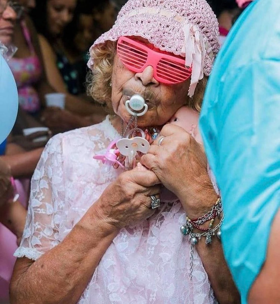 NossosOrixas's tweet photo. Dia 1 de Setembro, mês de São Cosme e Damião.

Meu erê: https://t.co/sSgaVb1iRG