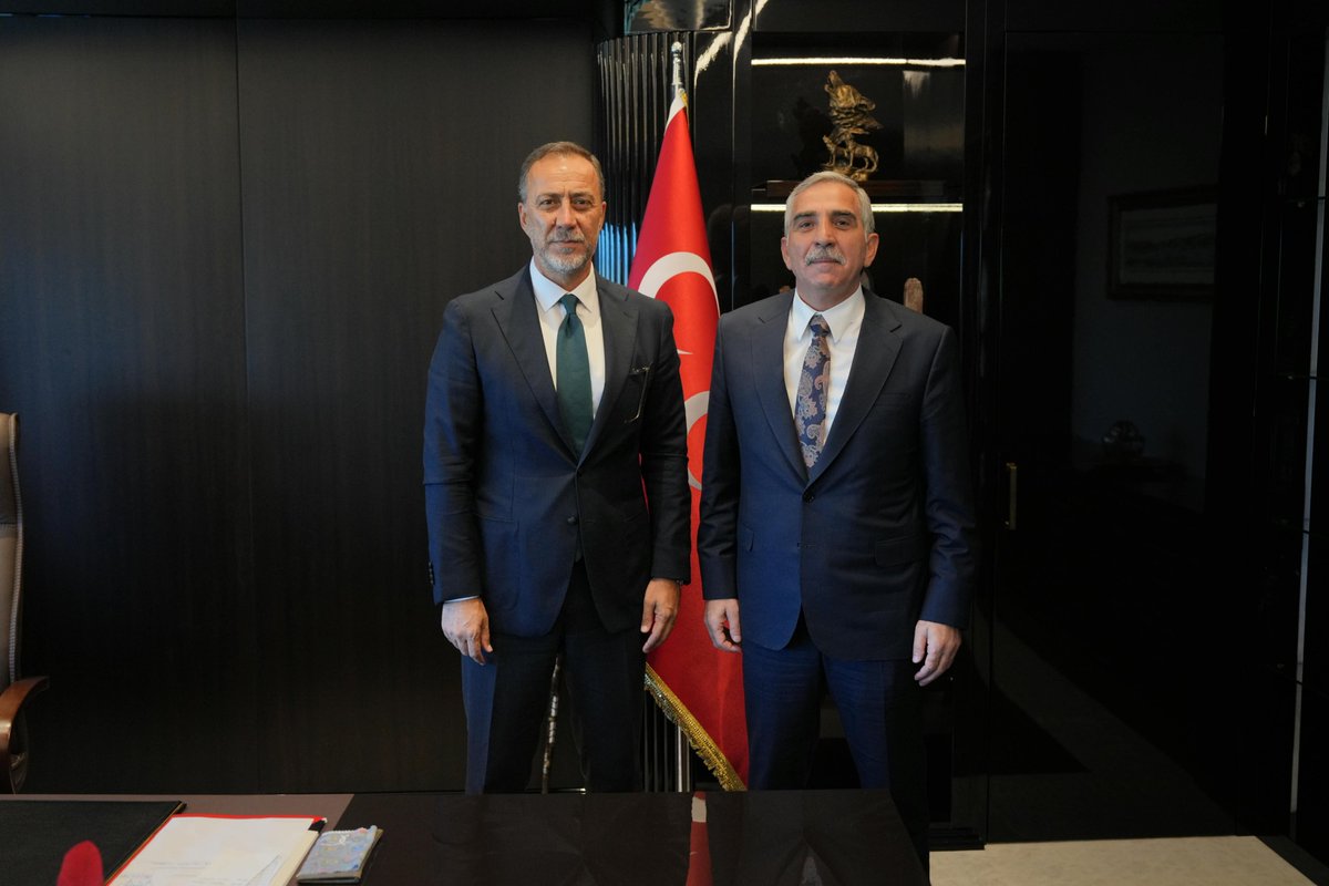 BBvolkanyilmaz's tweet photo. Genel Başkanımız Sn. Devlet Bahçeli'nin Başdanışmanı Sn. Eyyüp Yıldız'a nazik tebrik ziyaretleri için teşekkür eder, değer katan çalışmalarında başarılarının devamını dilerim. https://t.co/mDw5XsOj3a