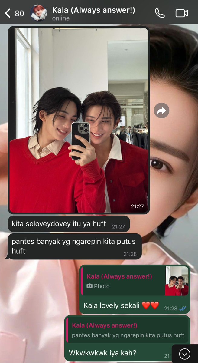 traijns's tweet photo. kala nata couple lovely dovey kampus https://t.co/5jXCMhEpPe