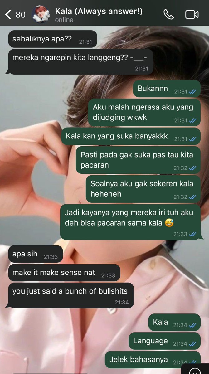traijns's tweet photo. kala nata couple lovely dovey kampus https://t.co/5jXCMhEpPe