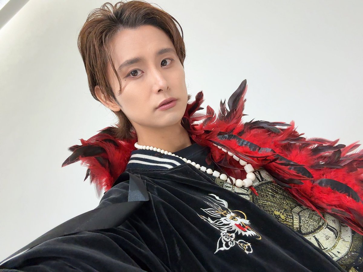 ksfa79's tweet photo. 皆様こんばんわ🌉
先日、マーダーミステリーのビジュアル撮影をしてきました✨
僕は9/19の公演に出演します☺️

アポロンという神ですが、ステージ上では本気でいきます！
犯人見つけます！犯人暴きます！！
是非楽しみにしててね😊 https://t.co/DgFajxGNAl