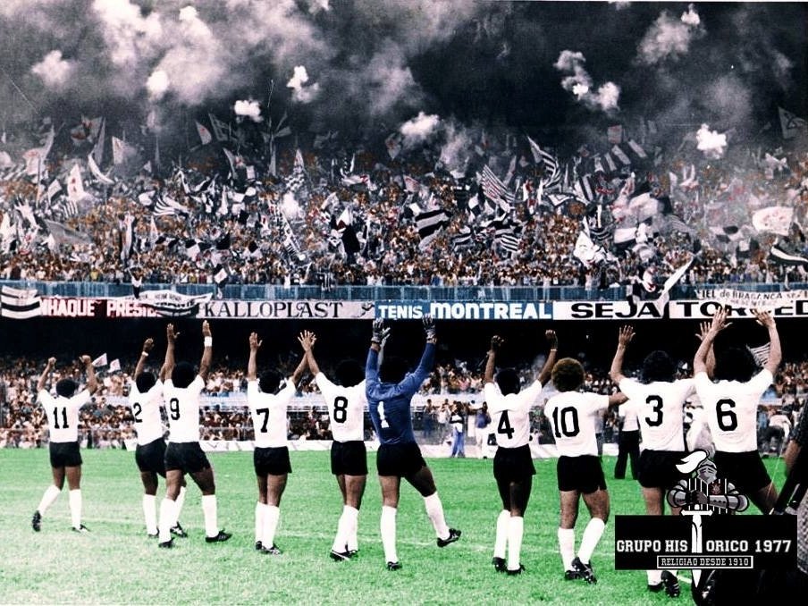 Vivimarques88's tweet photo. O melhor varia de ano para ano.

O maior, não.

O maior é o mesmo desde a fundação, à luz do lampião, no Bom Retiro, em 1º de setembro de 1910.

Parabéns ao Corinthians pelos 116 anos.

E juízo aos seus dirigentes, porque alguns parecem não ter a menor noção do tamanho da instituição que têm a responsabilidade de representar.

O Corinthians não cabe na pequenez de quem o dirige.