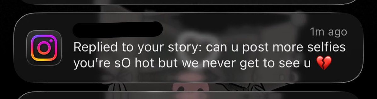 hiifangg's tweet photo. men that u haven’t talked to in 6 months: https://t.co/FyoorGECqt