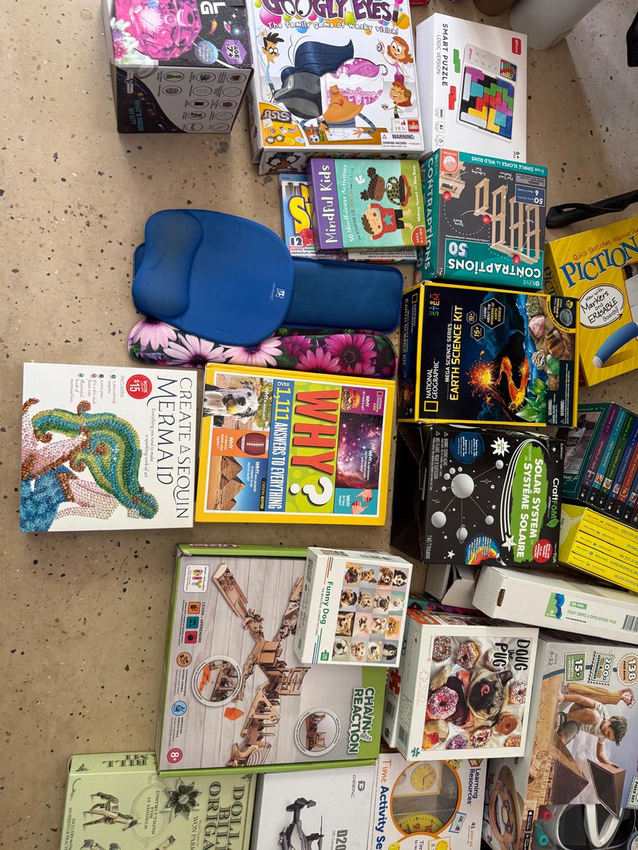 TheMorrisOrg's tweet photo. The Morris Foundation send a generous gift to Union Garden Infant School, Kingston Jamaica https://t.co/B1AaG2dURD