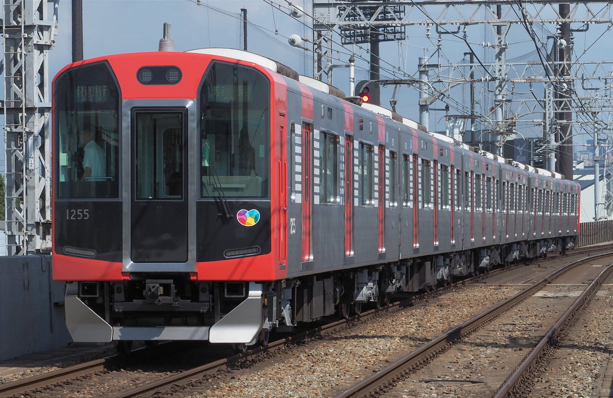 baumkuchen0362's tweet photo. 2026/9/1
阪神1000系1205F

暦は9月となりましたが、うだるような暑さの中を快速急行が通過します。

#阪神電車　#阪神1000　#Re_Vermilion　#赤胴車　#快速急行　#鉄道　#電車 https://t.co/S23R2dIwlh