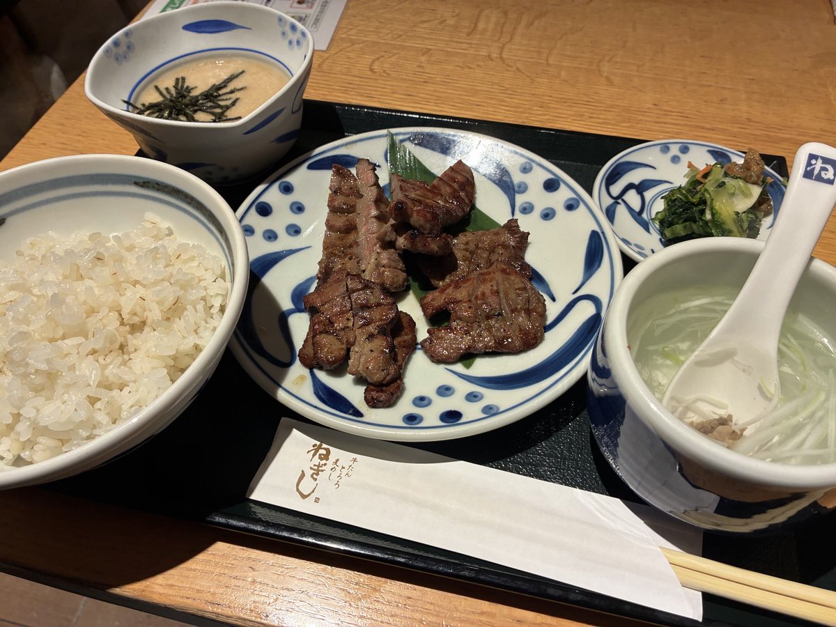 Lulu_Essentials's tweet photo. 共喰いかも👅 https://t.co/QfuANRBNgZ