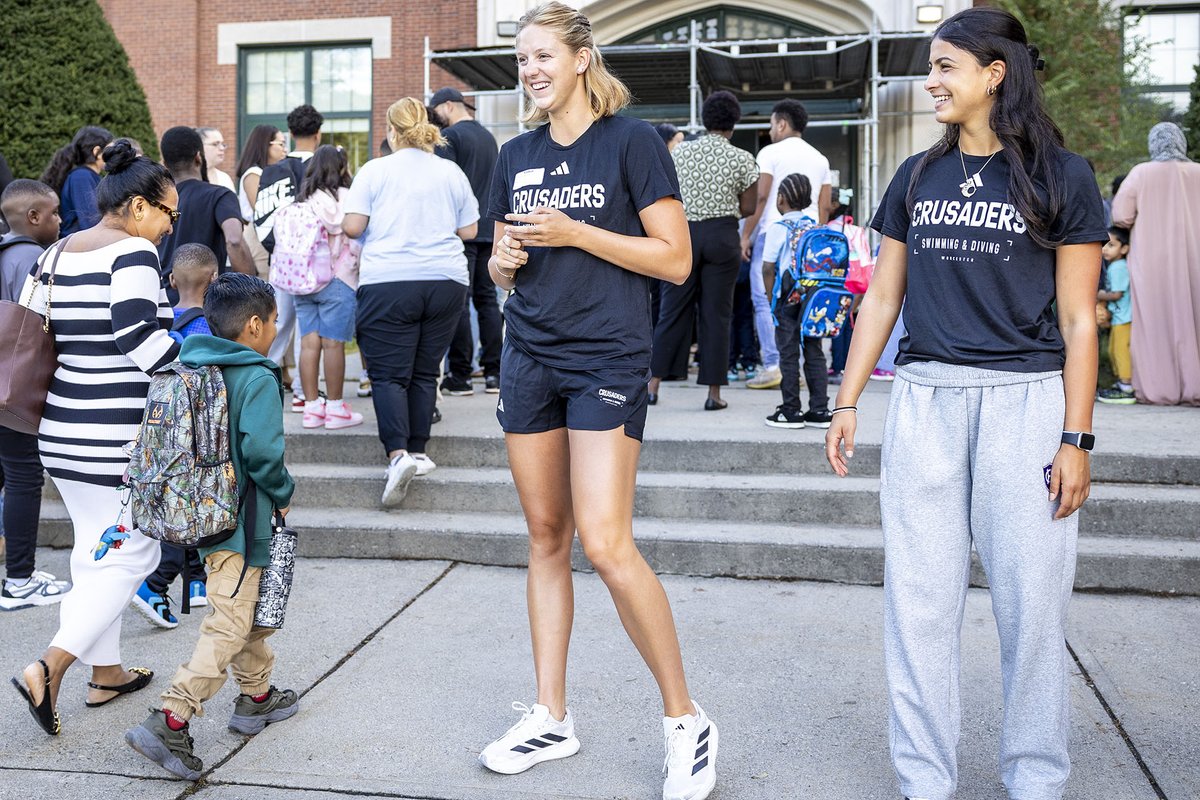HCrossSwimDive's tweet photo. We were at the Vernon Hill School yesterday to help welcome students back for their first day of classes!

#GoCrossGo https://t.co/qZLua3G5ny