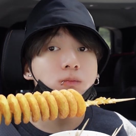 ppkat_twt's tweet photo. จิงกุ้กลูกขายสึดหล่อของแม่สุขสันต?วัยเกิดดด https://t.co/7lXWmaUNVC