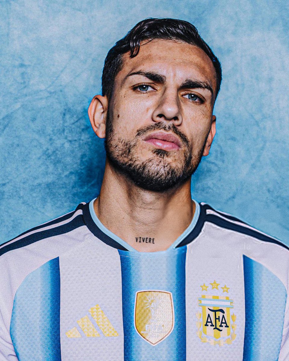 juegosimple__'s tweet photo. “Va a ser difícil que yo siga en la Selección. Lo hablaré seguramente con el entrenador y tomaremos la decisión”.

Firma: Leandro Paredes, en conferencia. https://t.co/x0CP2p25Gp