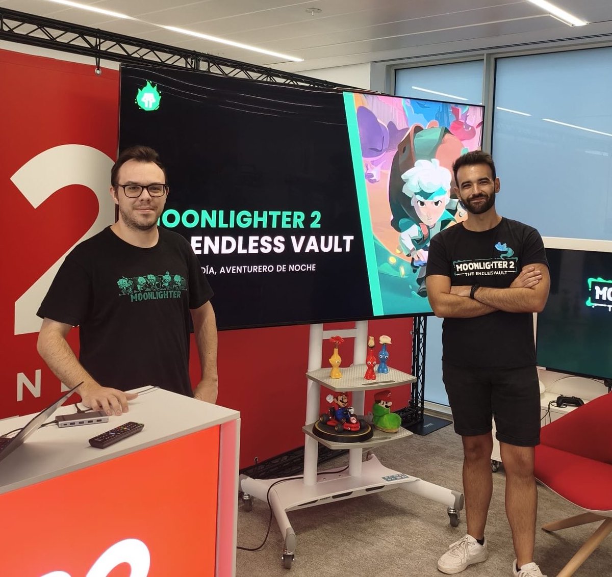 Mallendary's tweet photo. Pues ya estaría.

Hoy hemos presentado Moonlighter 2  en las ofis de @NintendoES y de verdad que yo ya no le pido más a mi carrera.

Bueno, sí. Que el juego lo pete y que podamos volver muchas, muchas veces.

¡Gracias a todos los que habéis asistido! ❤️ https://t.co/epCquSgCSR