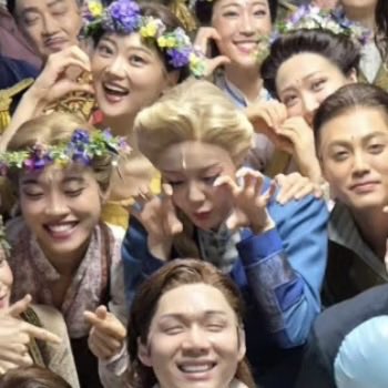 minkcozy's tweet photo. 내 엘사 기요미양 https://t.co/Y89aIBBi59