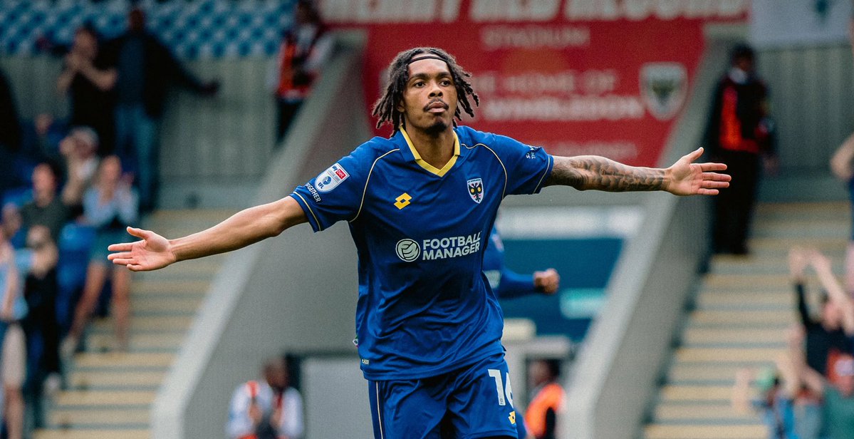 SwindonXtra's tweet photo. 🚨 OFFICIAL: #STFC have signed AFC Wimbledon forward Antwoine Hackford on a two-year deal.

The 22-year-old made 48 appearances for AFC Wimbledon, scoring six goals. https://t.co/Ul9mepUbfI