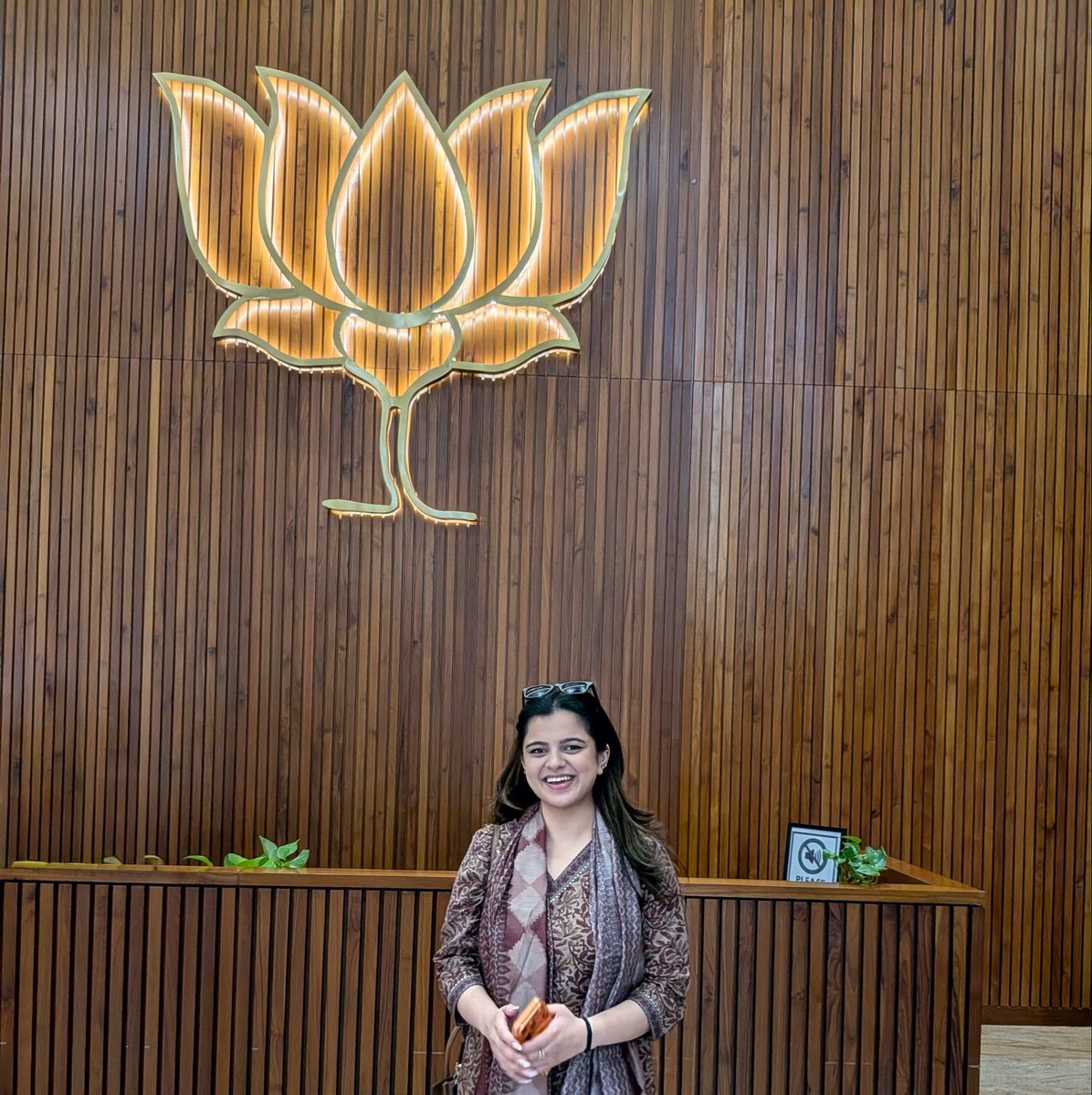 dikshaaverma's tweet photo. #NewProfilePic https://t.co/ZMQRPNyiWZ