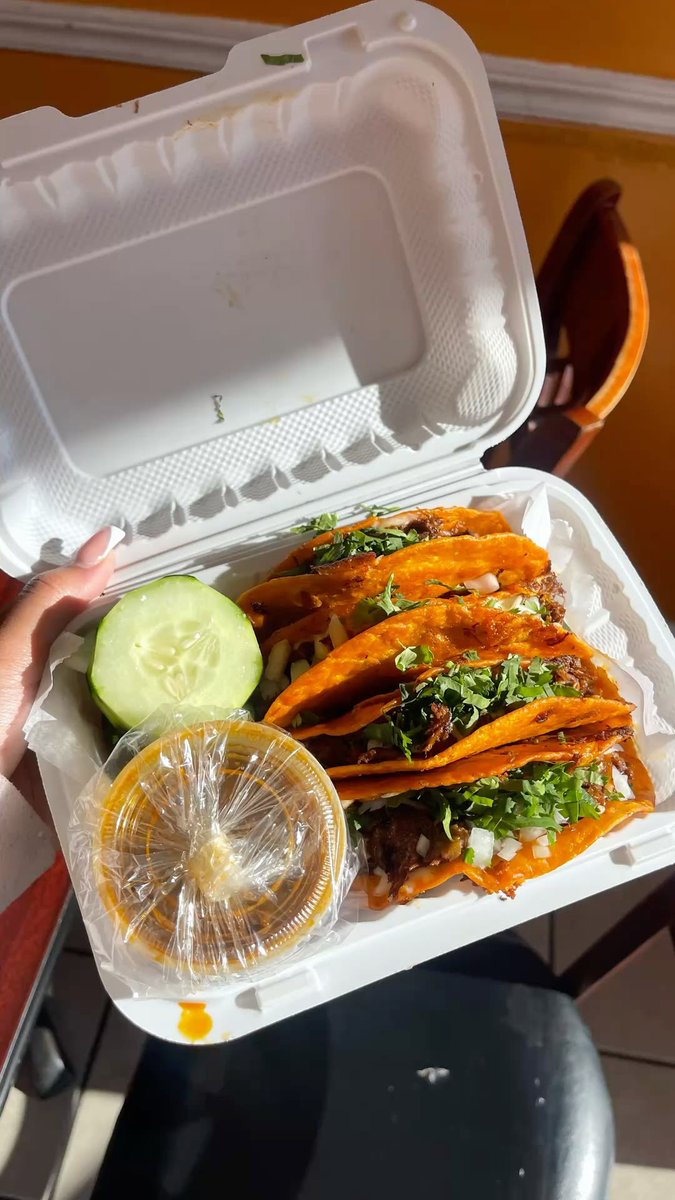 bossbabejass's tweet photo. Taco Tuesday 🌮😍 https://t.co/qsEADqbnX7