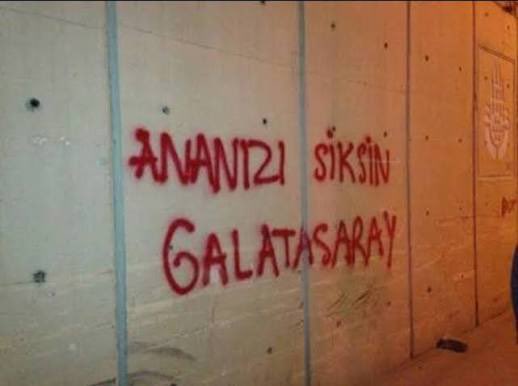 cace_v2's tweet photo. BİZ ŞAMPİYON OLACAĞIZ https://t.co/JLcRrq8zKE