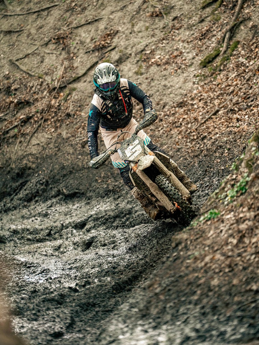 FannyStancjdzb's tweet photo. MMSR Countrycross Skýcov

Photo: @endurko.. https://t.co/VnnPE5eb67