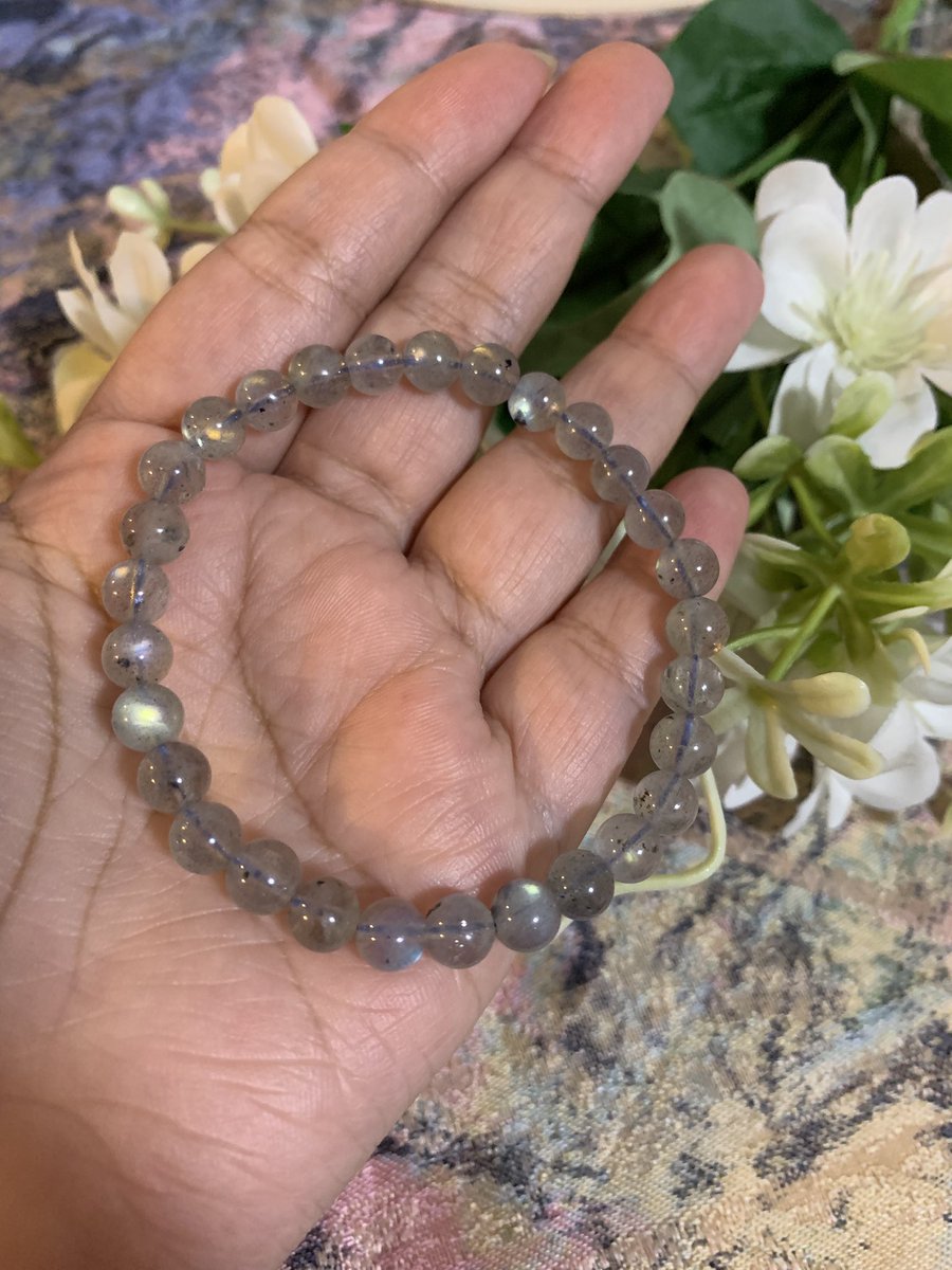 emodriedberryz's tweet photo. แจกหินครับ เนื่องในโอกาส 555 followers!
**แจกให้เฉพาะ follower เท่านั้นนะครับ**

Labradorite: หินพ่อมด ช่วยในเรื่องความคิดสร้างสรรค์ เพิ่มสมาธิ สวยม้าก เหลือบแว้บแสบตา รักน้องแต่อยากจะส่งต่อสิ่งดีๆ ให้กับทุกคนครับ (รูปกล้องสดจ้า) ประกาศผลวันที่ 03/09 20:00 คับ✨ https://t.co/KcoiEVEBBj
