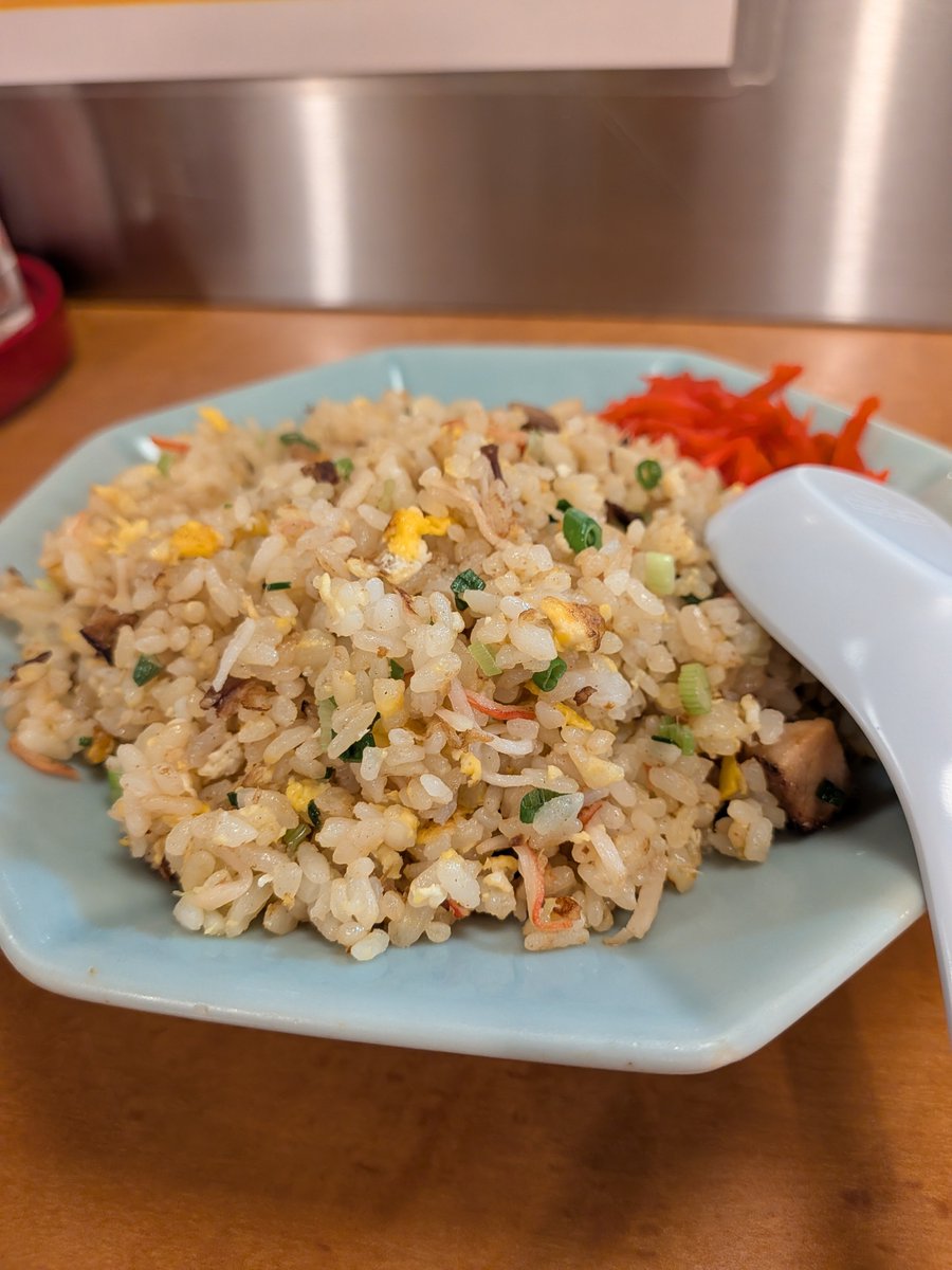 primoluce0429's tweet photo. もはや飯食いに来たのほうがしっくりくるかも。夜も満足！ https://t.co/Cgmj1oK3Fk