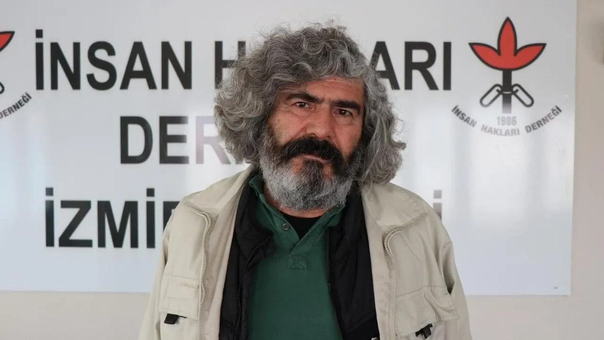 cumhuriyetgzt1's tweet photo. KATİLİNDEN İNSANLIK DIŞI İFADELER

İzmir'de eski İnsan Hakları Derneği (İHD) Şube Eş Başkanı Ali Aydın'ı başına taşla vurarak öldüren Mahmut Delil Erik (30) hakkında 'Canavarca hisle veya eziyet çektirerek öldürme' suçundan ağırlaştırılmış müebbet hapis cezası istemiyle dava açıldı. Derik'in ifadesinde Aydın için "Zaten ölecekti, ölmeyi hak ediyordu" dediği öğrenildi.
https://t.co/a5vX7zVmnT