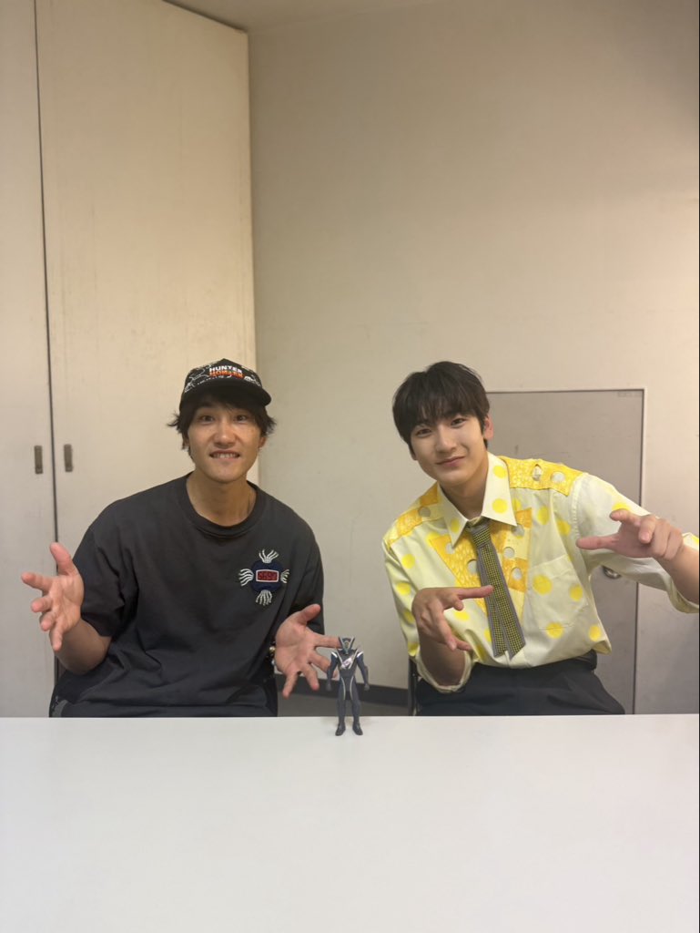 UG_nakata's tweet photo. ぜひ見ていただきたい！
秋谷くんと2人で１つに向かう道のりを！
制作発表もありがとうございました🐭 https://t.co/z0JiZRjeuQ