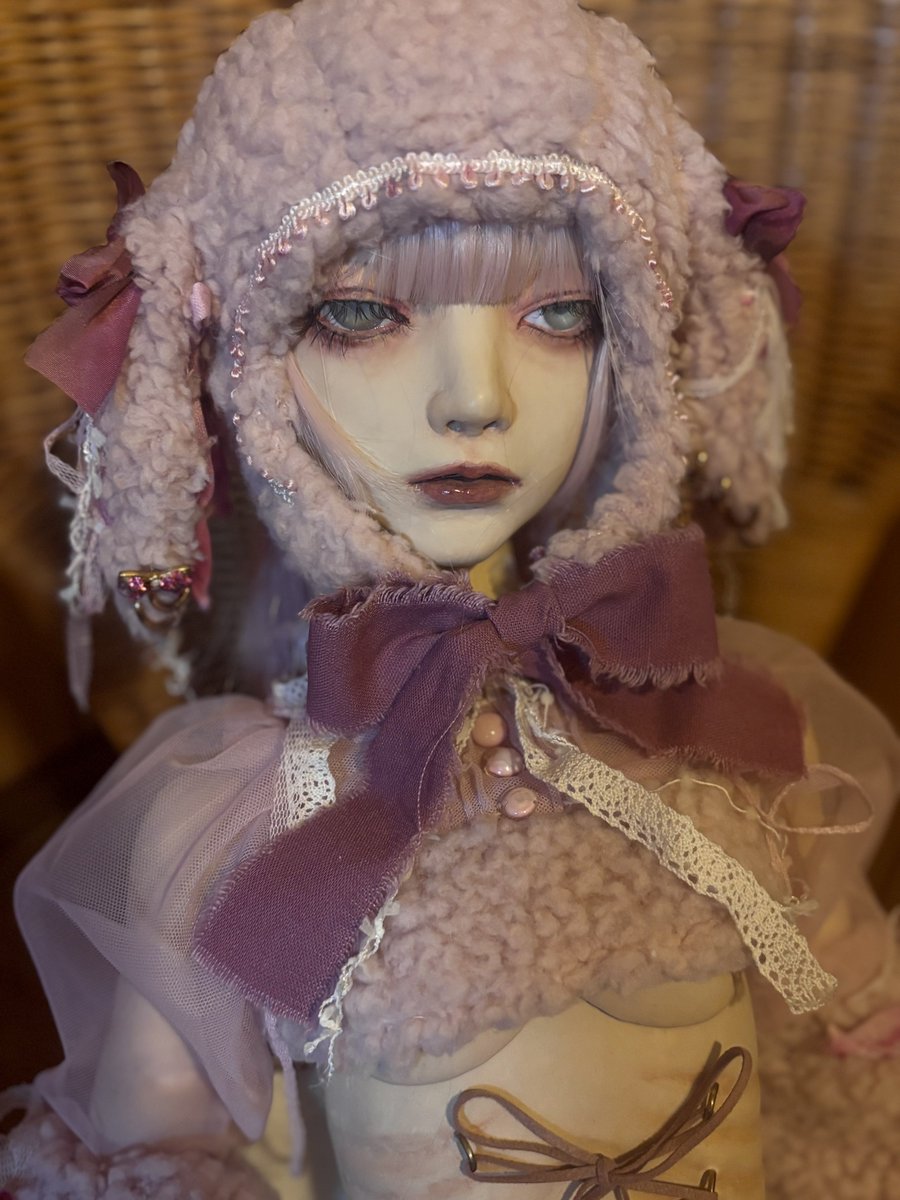 ribbon_hell_'s tweet photo. ギャラリーソラト in 幻灯舎 ご高覧くださいましてありがとうございます！
会期は今週の9/5(日)までなのでお見逃しのないようよろしくお願いします！

画像は非売品ですが関西の展示は初めてです〜🐏 https://t.co/wFXNPjw7iT