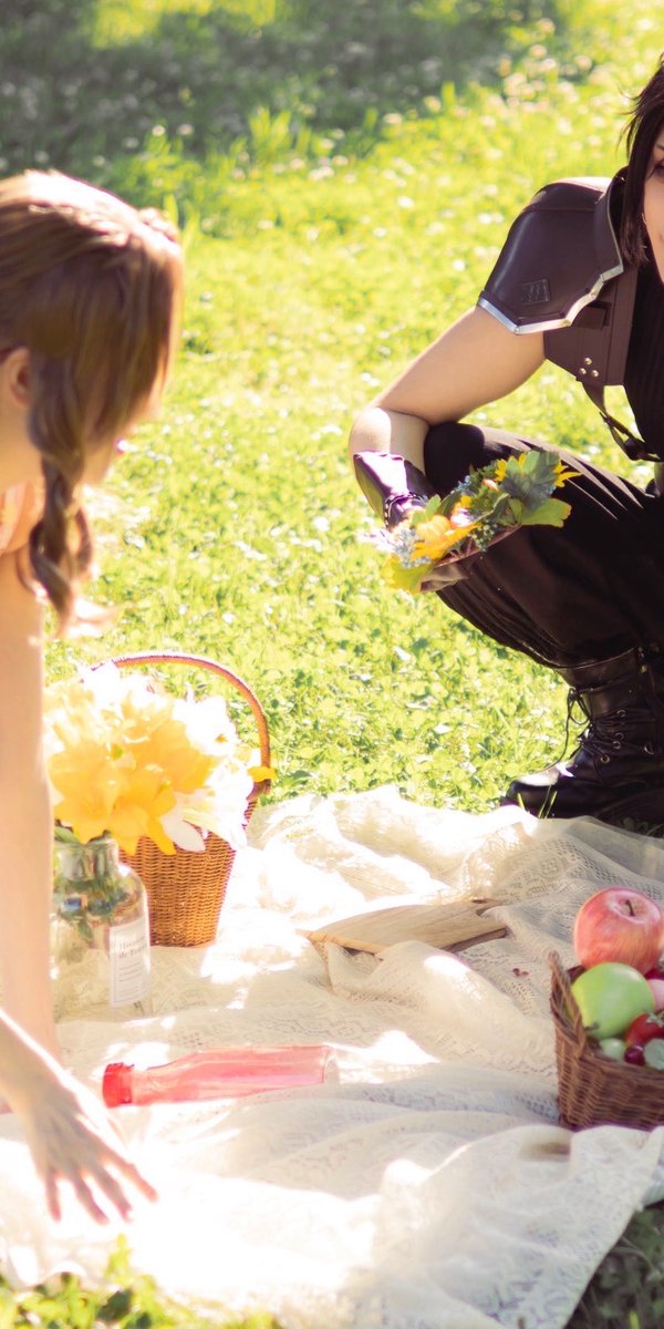 tonoM6devil's tweet photo. Aerith &amp; Zack / FF7 https://t.co/4c3SAc1zTp