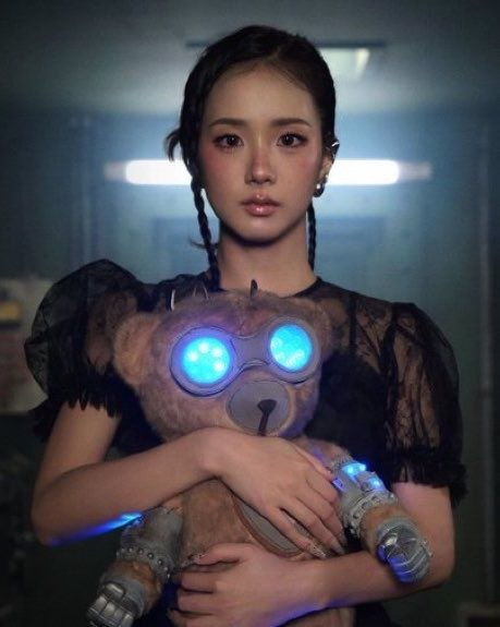 ForeverKimJisoo's tweet photo. 🚨 LOCK IN, JISOO FANS!! FOCUS ON JISOO! 🚨

⏰ ONLY 2 DAYS BEFORE JISOO’S SOLO COMEBACK! Are you prepared?!

This is the time to take STREAMING SERIOUSLY. 🔥

Spotify has become stricter with filtering, so make sure you’re prepared and streaming properly. Joining a streaming team can also give you access to helpful resources and organized streaming support.

📌 BEFORE SEPTEMBER 4, MAKE SURE ALL YOUR STREAMING ACCOUNTS ARE READY!

🎧 PREPARE YOUR SPOTIFY & APPLE MUSIC ACCOUNTS!
🍎 ESPECIALLY APPLE MUSIC — GET IT READY NOW!

No more waiting. No more procrastinating. 😭
If you want to support JISOO, NOW IS THE TIME TO MOVE!

 JOIN A STREAMING TEAM AND GET PREPARED! 
🌎 GLOBAL
• @jisoostreaming
• @ForeverKimJisoo

🌍 LOCAL TEAMS

🇺🇸 @USBU4WAYS @ForeverKimJisoo
🇮🇳 @KIMJISOOINDIA
🇨🇴 @JISOOCOLOMBIA
🇹🇭 @JisooRamyeonTH
🇧🇷 @updatekimjisoo @PortalJisoo_
🇲🇽 @JisooInfo @JISOOBPMEXICO
🇮🇩 @JISOOID_UNION
🇦🇷 @Jisoogalleryarg
🇸🇦 @JisoonewsAR
🇫🇷 @teamJisooFR
🇩🇪 @Jisoogermany
🇹🇷 @JISOOTURKIYE
🇵🇭 @sunnysunlisa @ForeverKimJisoo 

 Learn the proper streaming guidelines!!
💗 LET’S GIVE JISOO THE SUPPORT SHE DESERVES.

LOCK IN. STREAM SMART. SUPPORT JISOO. 🐰🌹