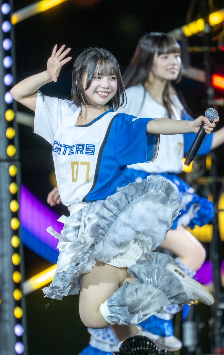 Yas_4141's tweet photo. 2026-08-29 iLiFE 試合後 ミニライブ@日本ハムvsロッテマリーンズ

あいすさん(@ice_icol)

#iLiFE
#あいす https://t.co/8dIhiHhHXu