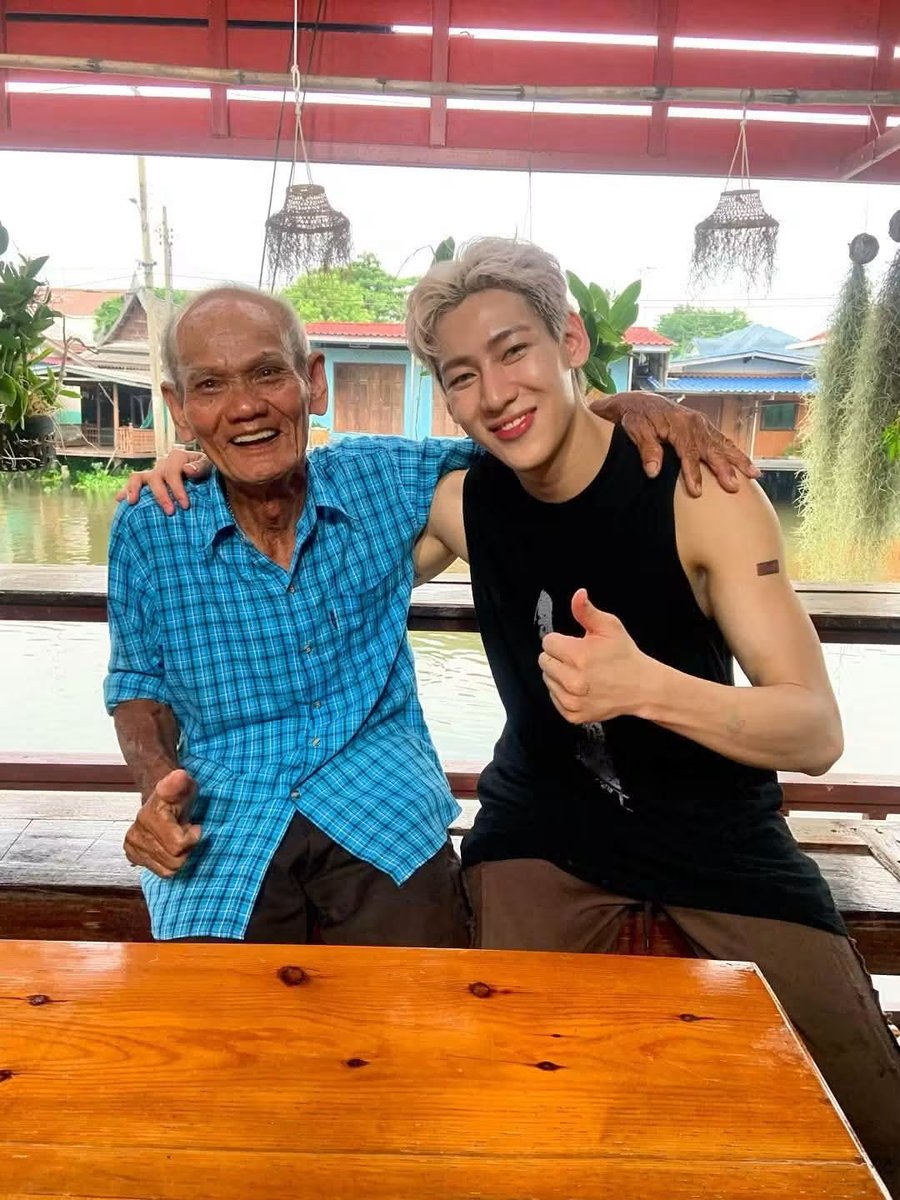 nxethxng1a's tweet photo. บ้านปลาทูบางใหญ่เก่าที่แบมเคยไปถ่ายรายการมาลงโพสรวมคนดังที่บ้านปลาทูค่ะ ไปกดไลค์กันได้น้าาา✨️💗

📍 https://t.co/i3F4TL9K30

@BamBam1A #BamBam #뱀뱀 https://t.co/OaUHoBFxlD