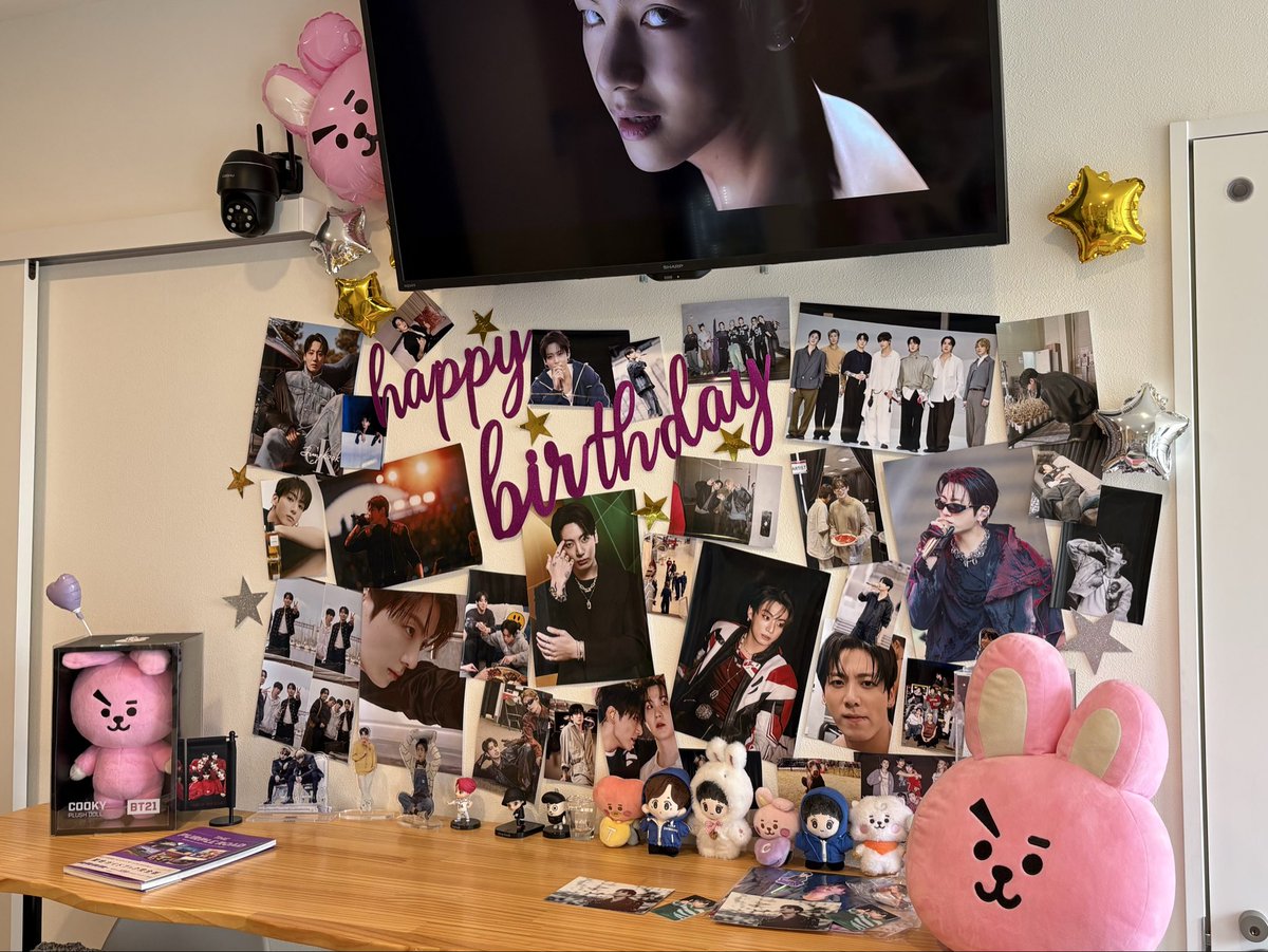 flower_33333's tweet photo. 先日グクセンイルカフェ連れて行ってもらった💜🎂🐰
#RIERIE https://t.co/tU5UBNUq7Q
