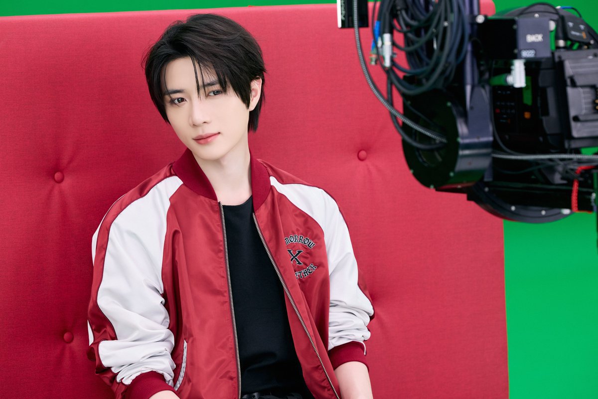 stfoobin's tweet photo. ‍ ‍ ‍

⠀⠀⠀⠀⠀⠀⠀⠀⠀⠀⠀TOMORROW X TOGETHER VR CONCERT : ENDLESS RIDE 

Perjalanan kereta spesial bersama TOMORROW X TOGETHER, 
temani sampai akhir, ya! 🏜️🌌

📍Lotte Cinema World Tower 
     https://t.co/LUrVA3e81Y https://t.co/BQI1pphpLf