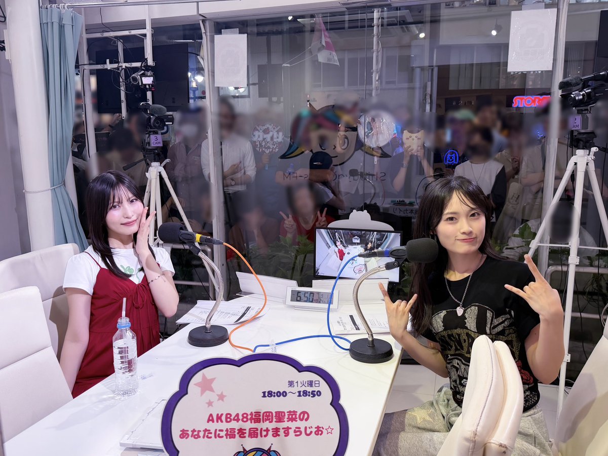 fukuraji_scfm's tweet photo. 福らじ 本日の放送、終了しました😊
スタジオ観覧、配信でのご視聴ありがとうございました‼️

《Guest》
奥本カイリさん✨

＂これからシンクロ＂の2人で楽しくお届けしました🤗
ギターを通して仲を深めて次回はぜひギターセッションでも！

次回:は10月6日
次回もお楽しみに‼︎ https://t.co/BxCmRn82hV