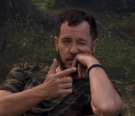 rbbq's tweet photo. Things You "Need To Know" - Day 56 #BB28

1. Devens/Dee attempt to get Drew to nominate Barrett
2. Barrett swears loyalty to Crossovers (he's lying)
3. Yash saves himself with the Power of Veto
4. Drew nominates Devens
5. Melody reveals to Drew that Barrett would have evicted him over Mallory
6. Angela is worried about the vote, Dee says it will be Devens' fault for volunteering himself as a nominee

Eviction Scenarios (as of now)
Devens vs. LaLa: Devens Evicted
Devens vs. Taylor: Devens Evicted
LaLa vs. Taylor: LaLa Evicted

What To Watch For Today:
- Vote Discussions
