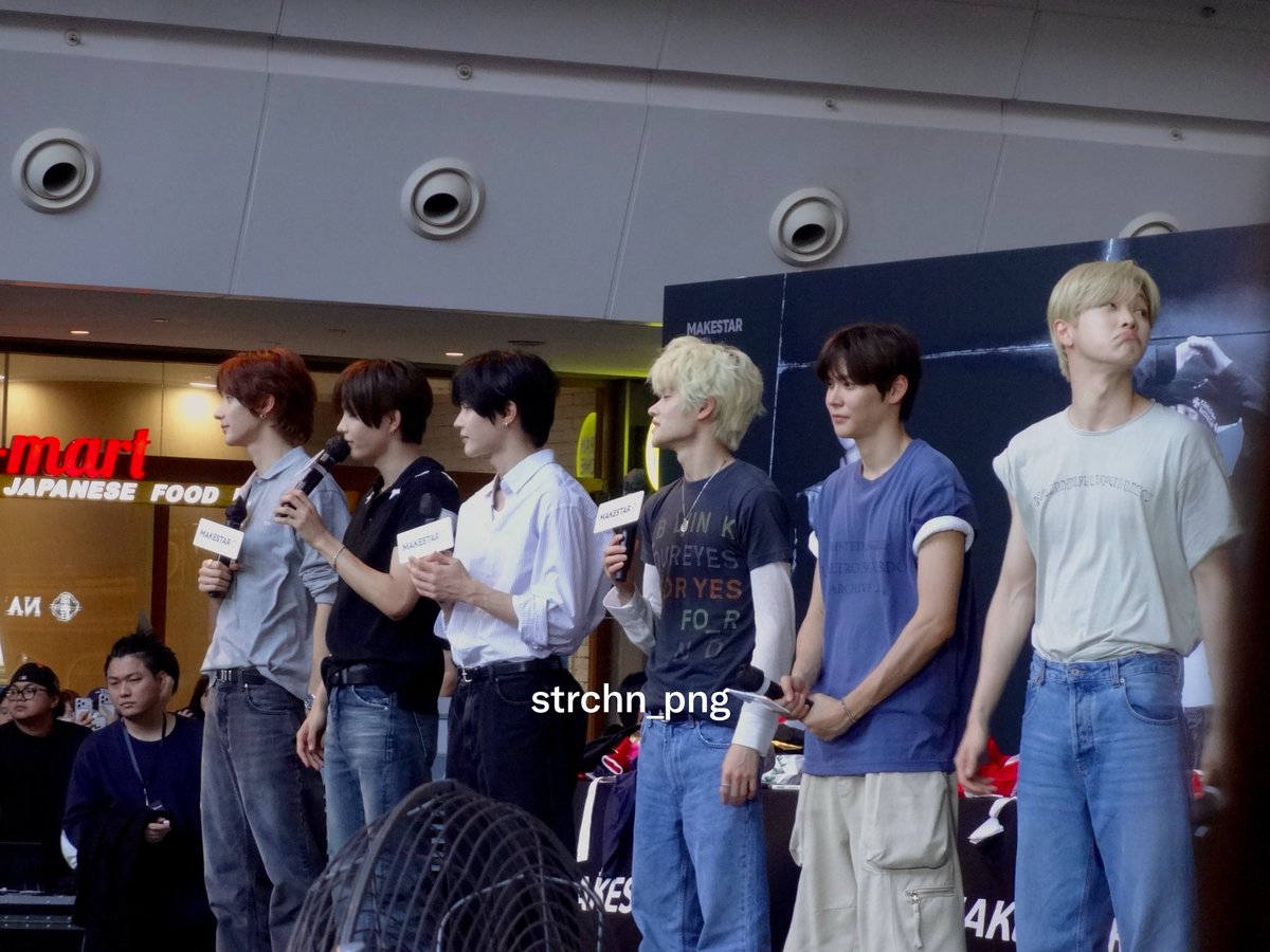 strchn_png's tweet photo. sungchan…? 

#riize #라이즈 #sungchan #성찬 #riizeinsg #riizeinsingapore https://t.co/hyVOjGusEf