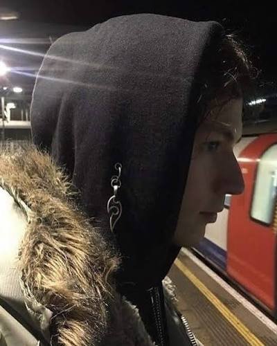 pxec2k's tweet photo. so cute benjmin🥰🥰🥰🥰 https://t.co/CgsqfEEPwa