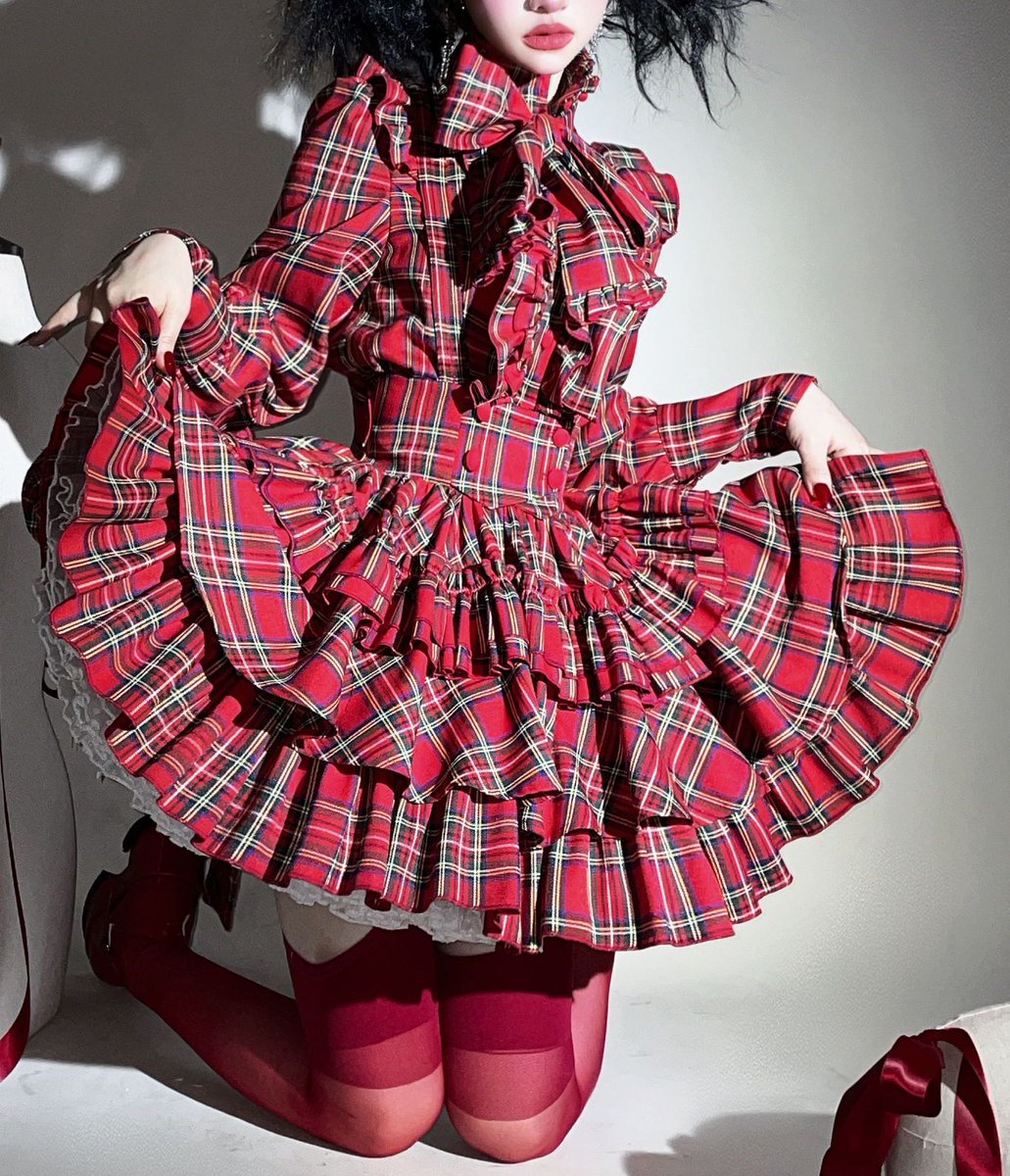 epetice's tweet photo. CATCOCOON「A Doll's House」
赤チェックver.
今年の先行予約が開始いたしました🎀 https://t.co/ZmlaZ2kVcR
