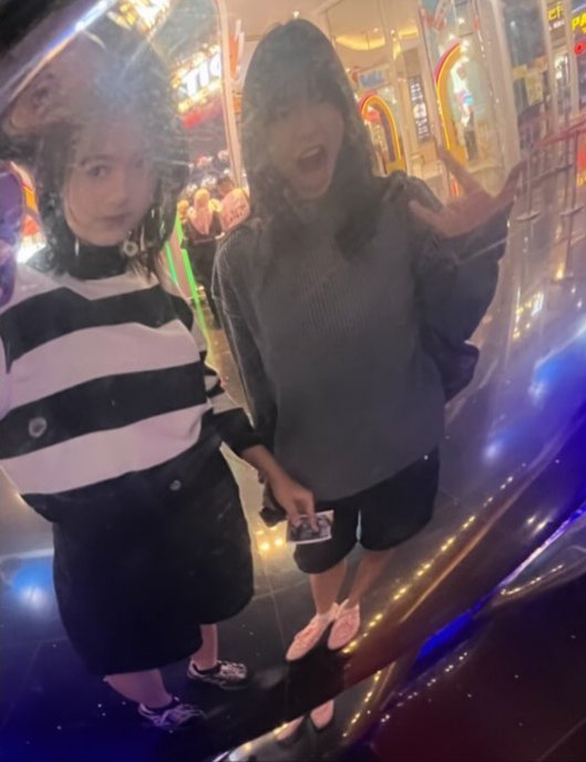yahhh_dyh's tweet photo. HBD yaa!🥳🌟🌟🌟
@Nala_JKT48 https://t.co/cNKWuMsgor