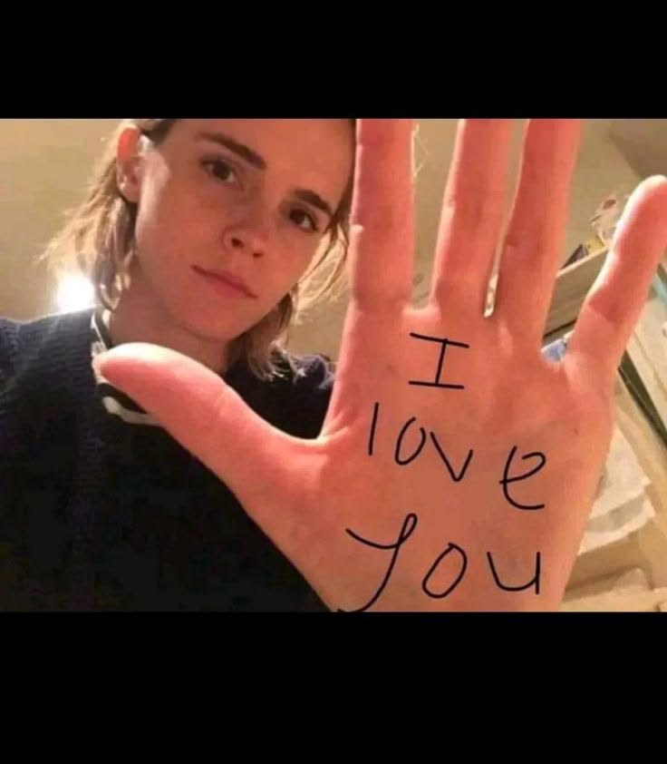 lawalyusaf's tweet photo. I love you https://t.co/3w0jShntjC