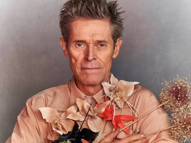 Zima3DART's tweet photo. hear me out 

#HalfLife #GMan #WillemDafoe #HalfLife2 #Valve #Gaming #Videogames #Movie https://t.co/t0jc58Vh3d